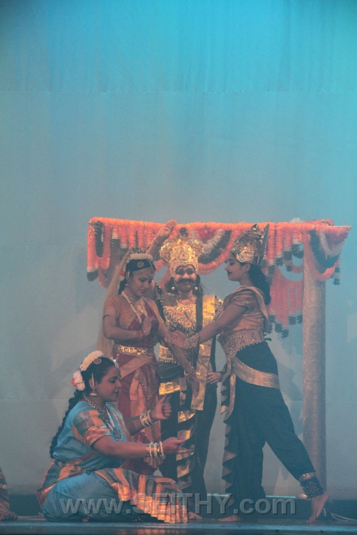 LORDKRISHNA-TORONTO300313SEITHY (81)